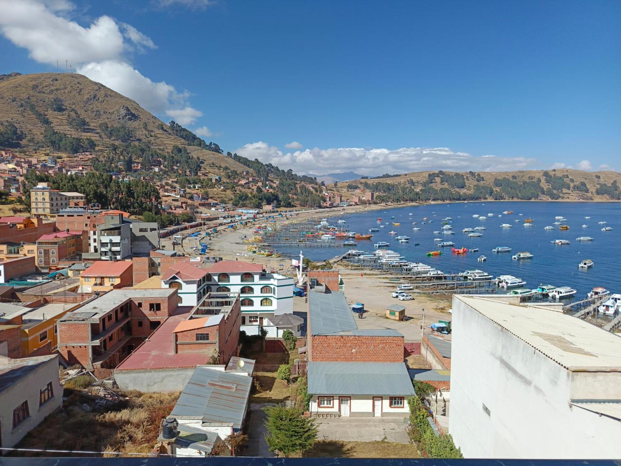 Estrella Del Lago Копакабана Экстерьер фото